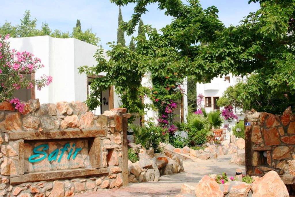 Safir Hotel Бітез Екстер'єр фото